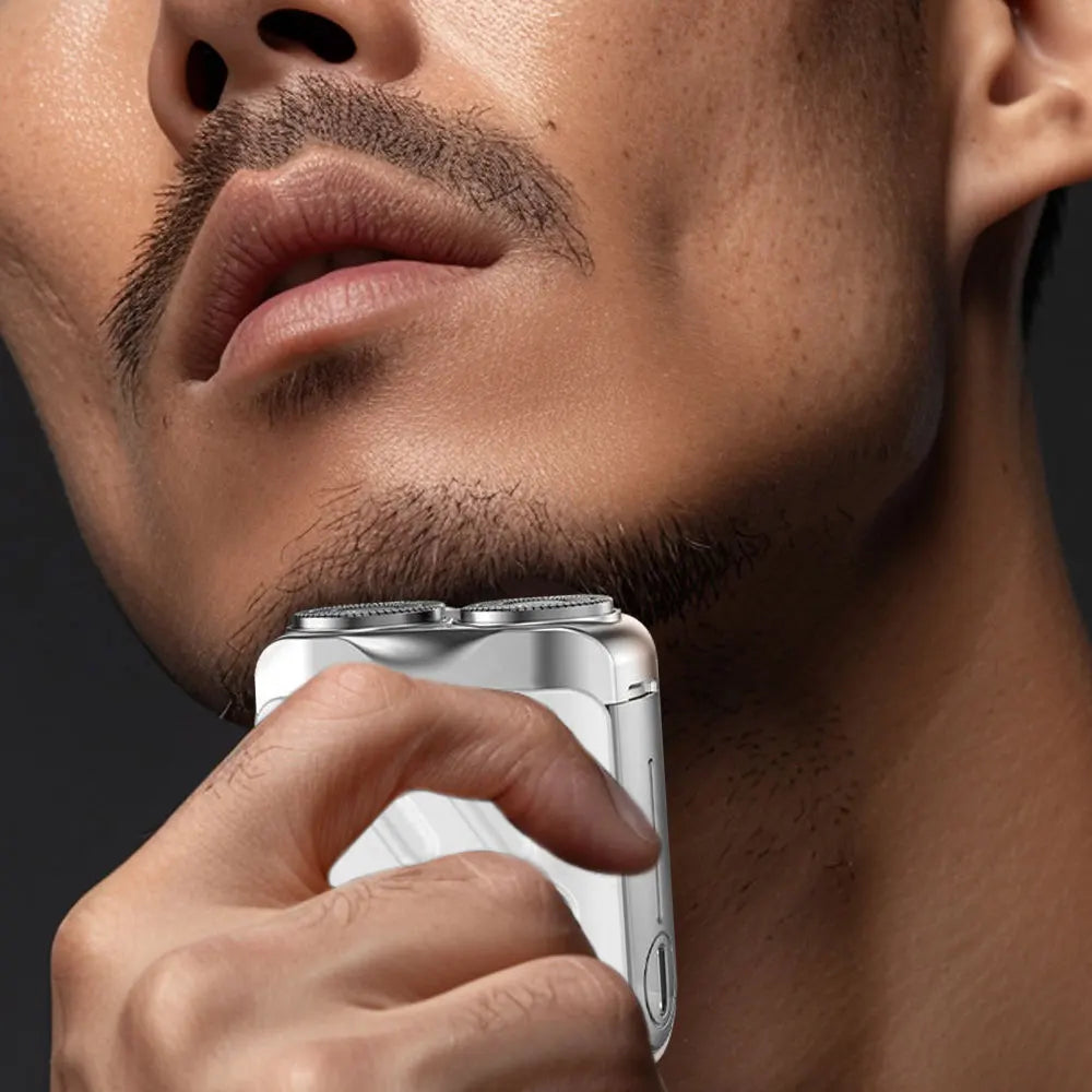 SmoothPocket Shaver